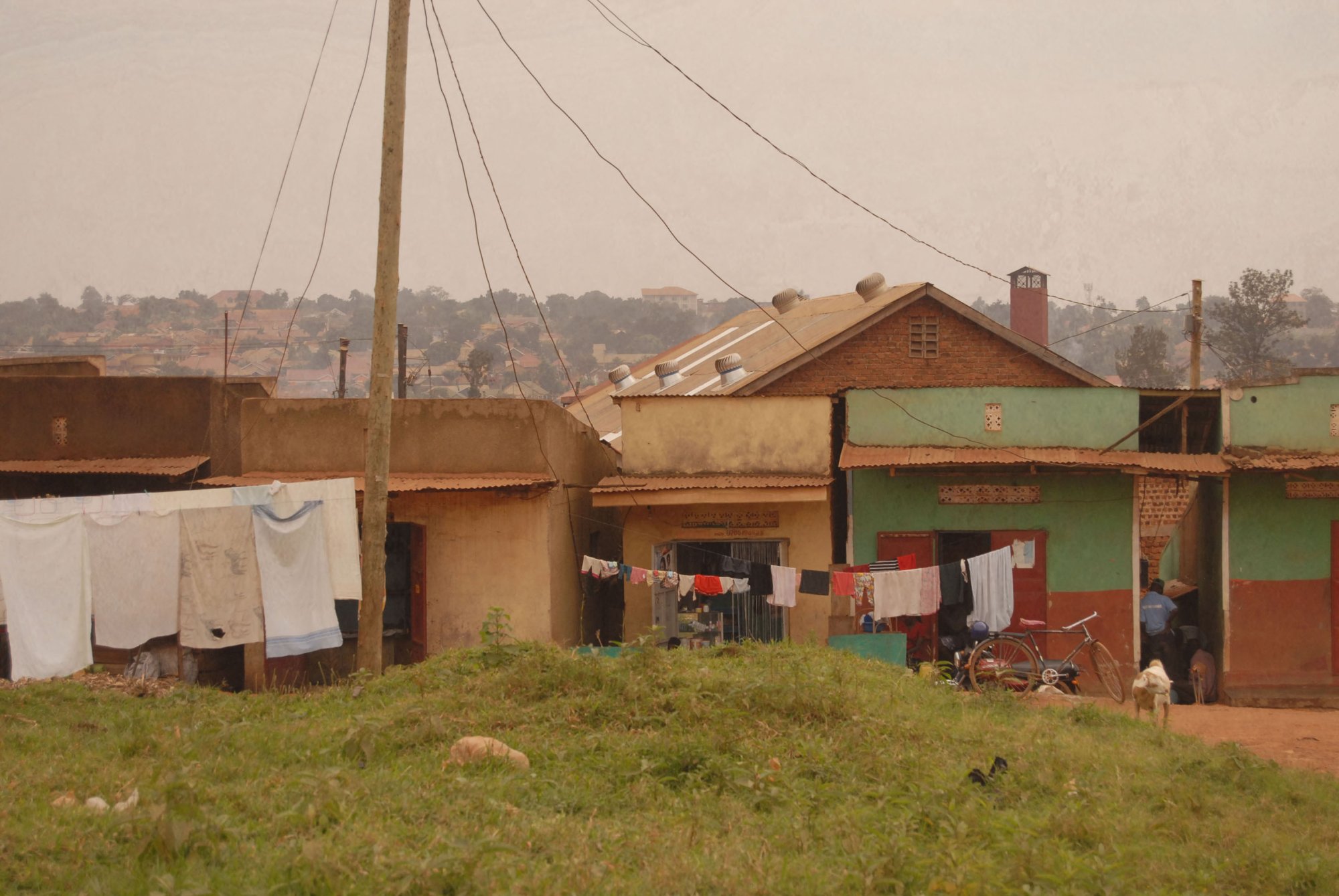 Centre d'apprentissage communautaire à Kampala : entre école primaire et sensibilisation à l'architecture en terre crue - 3